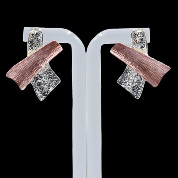 Modern Post Earrings - Picture 4 of 4